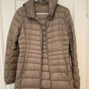 Uniqlo down lightweight jacket/trench